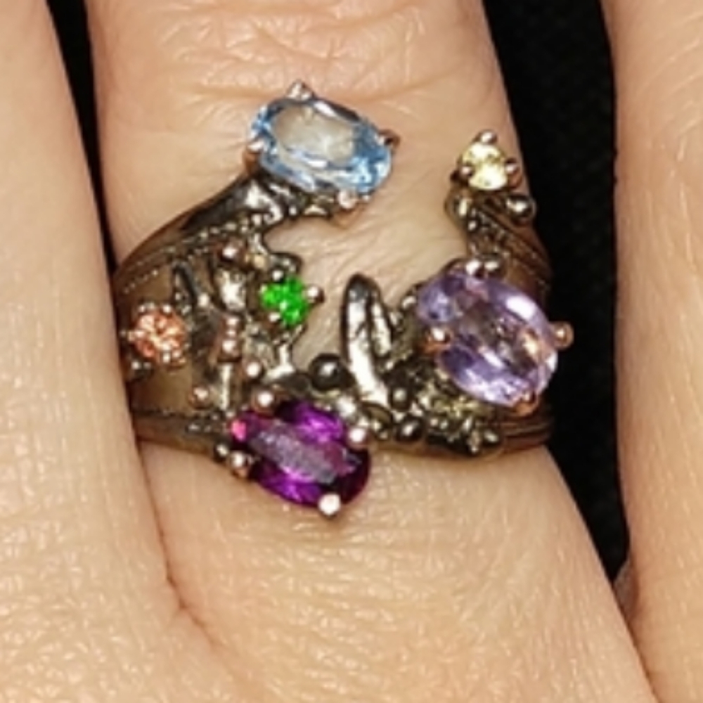 Gorgeous natural rhodolite amethyst art ring
